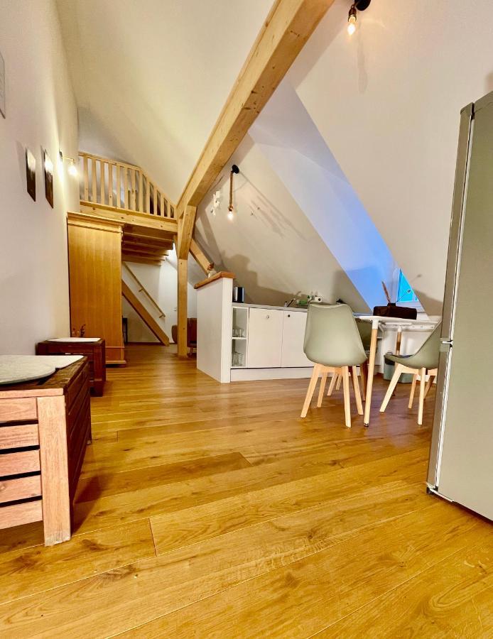Destino In Der Ehemaligen Waage Der Roomerie Sulzbach-Rosenberg Buitenkant foto