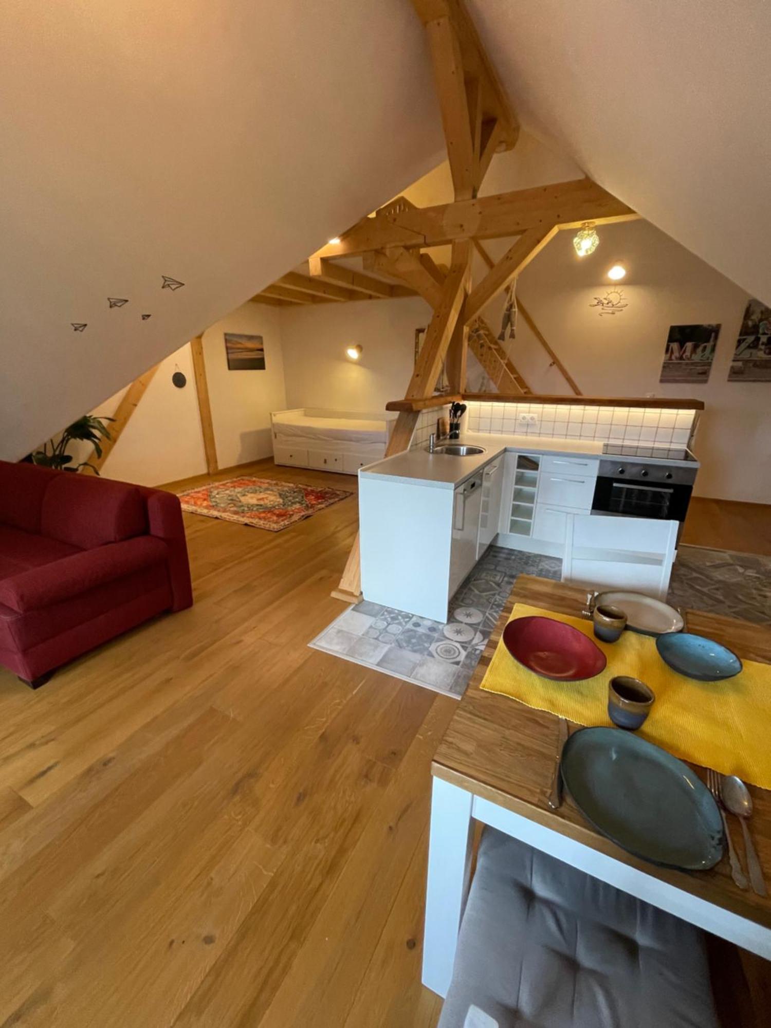 Destino In Der Ehemaligen Waage Der Roomerie Sulzbach-Rosenberg Buitenkant foto